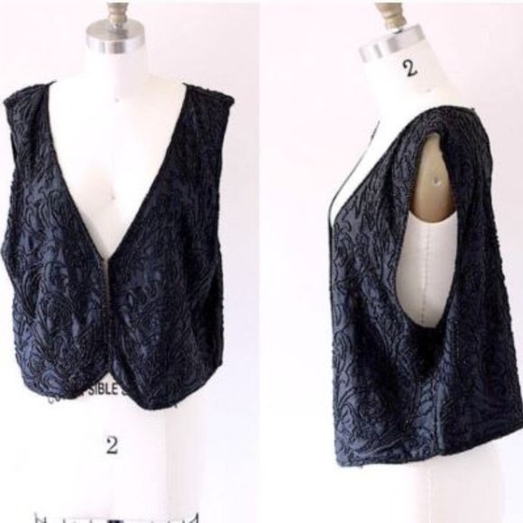 🌷Gorgeous embroidered silk vest - Picture 1 of 9